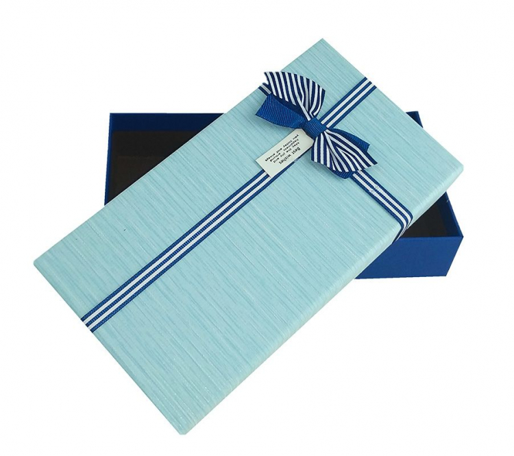 Коробка подарочная "Классика" Голубой с лентой и бантом / прямоугольник